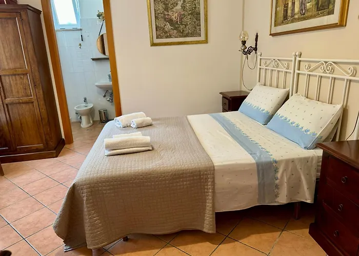 Le Macine Alloggio per agriturismo *